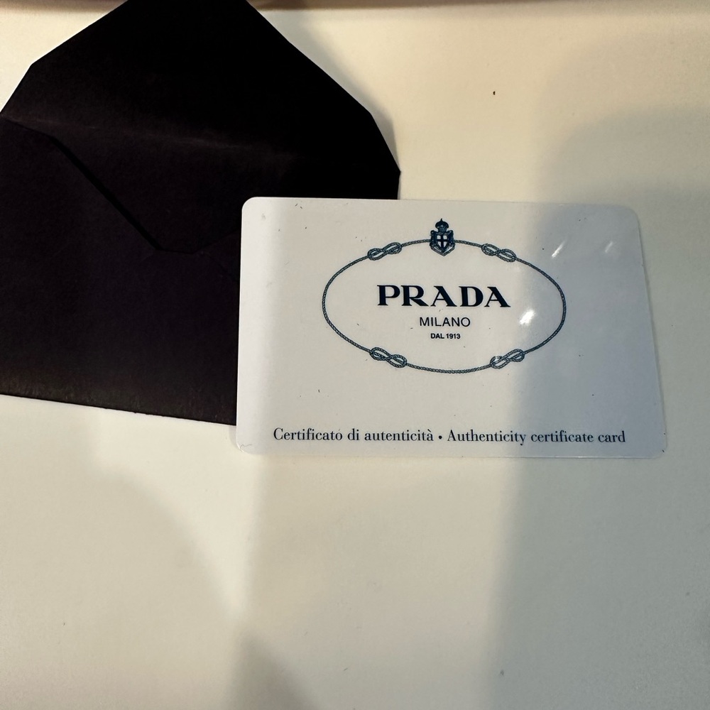 Prada Light Pink Re-Edition Nylon Shoulder Bag NEW - Picture 9 of 10